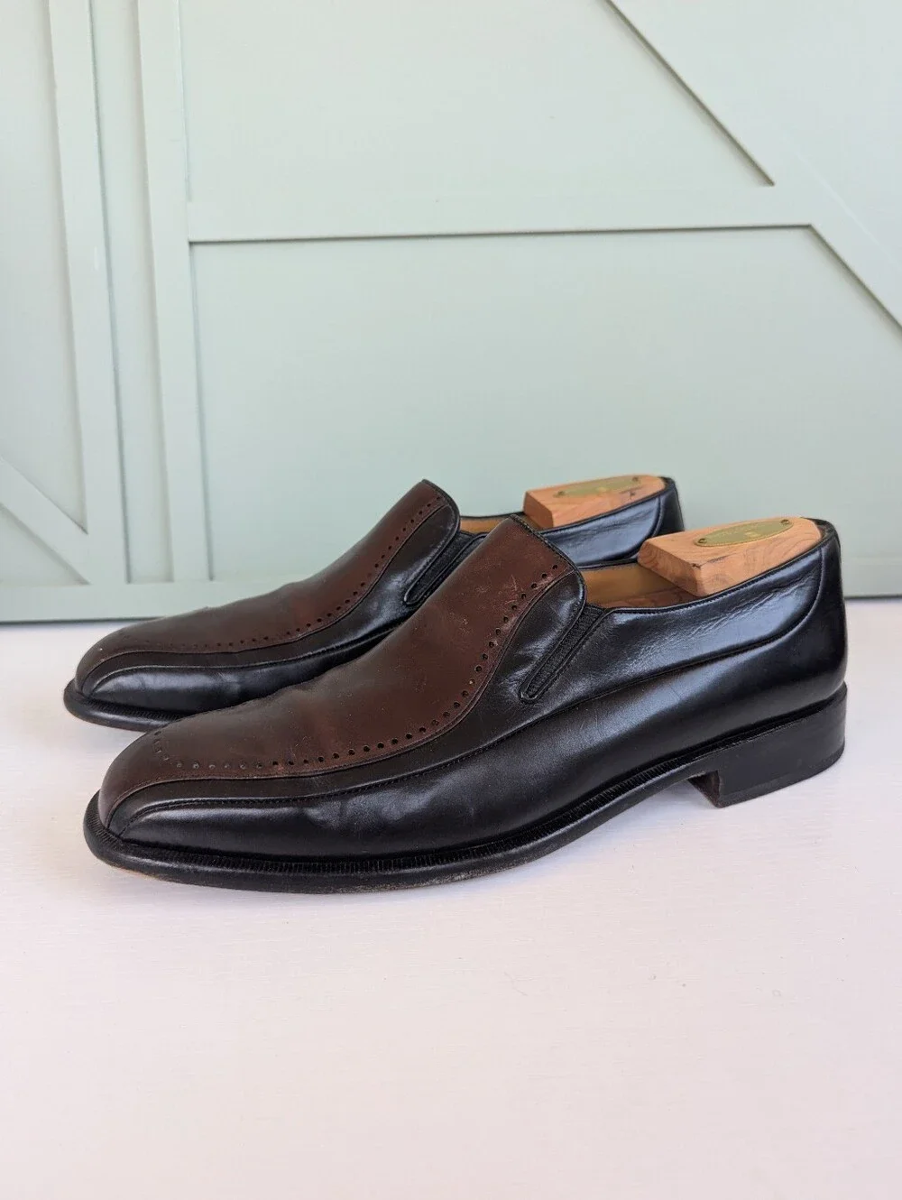 Mezlan Black and Brown Leather Slip-On Loafers